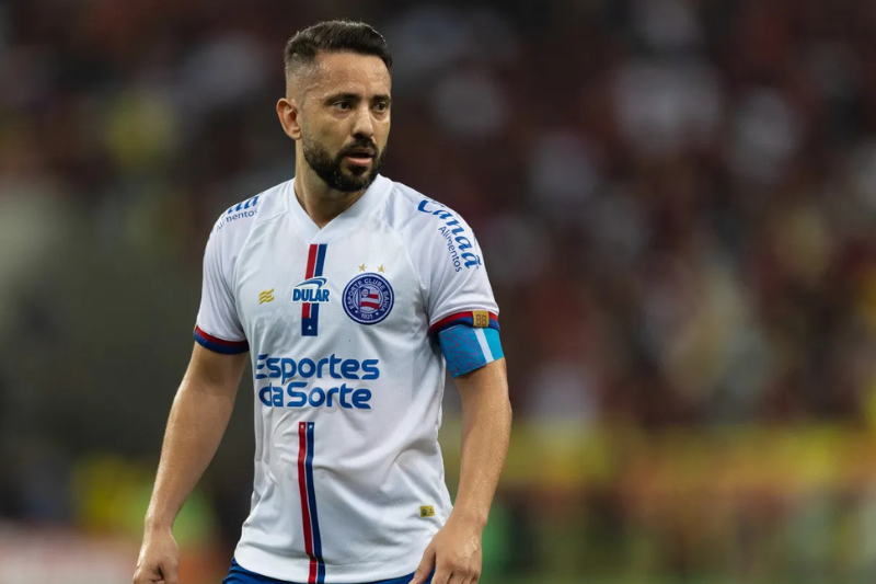 Everton Ribeiro (Foto: Ruano Carneiro/Getty Images)