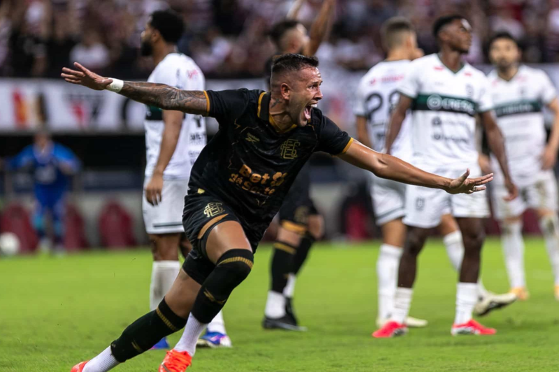 Foto: Rafael Vieira/AGIF